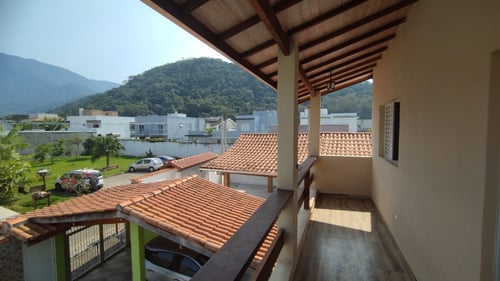 Sobrado de Condomínio